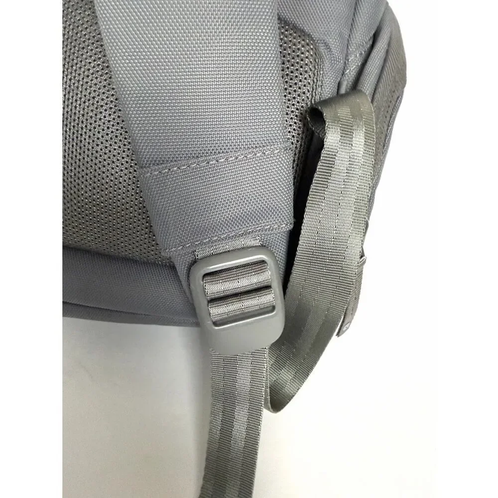 Incase ICON Laptop Slim Pack  Backpack Gray for 15